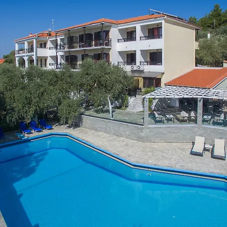 Hotel Natassa 2*
