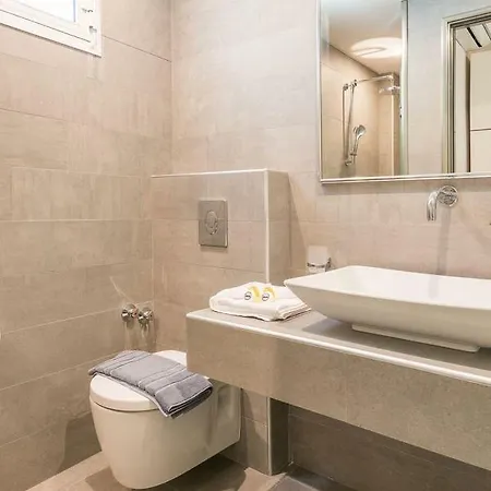 Hotel Natassa 2*