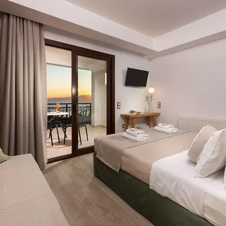 Natassa Hotel 2*