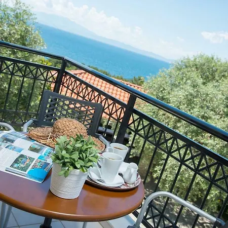 Natassa Szálloda Szkála Rahoníu