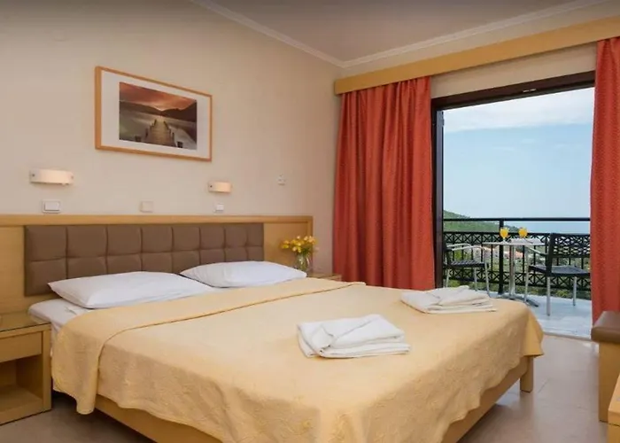 Natassa Hotel 2*